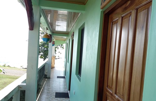 Corn Island Casa | Beautiful one bedroom with partial ocean view of the Caribbean Ocean
