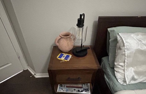 Fort Worth Casa | Beautiful one bedroom with gym access