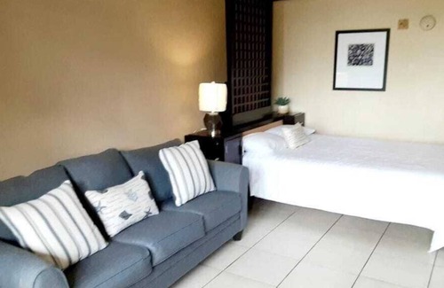 Ruskin Complejo | Beautiful one bedroom resort-style studio with pool and beach access...