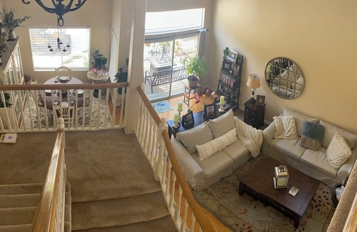 Thousand Oaks Casa | Beautiful, Peaceful, Room in Newbury Park Home in Gated Community