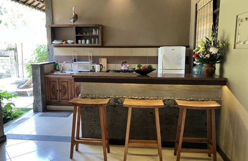 Penestanan Villa | Villa hermosa y tranquila / Excelente ubicación / Personal maravilloso / Desayuno diario