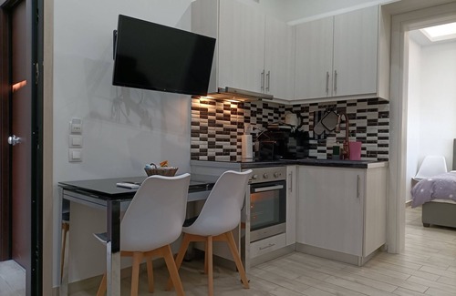 Dafni Apartamento | Beautiful Pedestrian