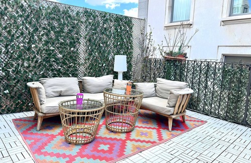Jeronimos Apartamento | Beautiful Penthouse in the Center of Madrid