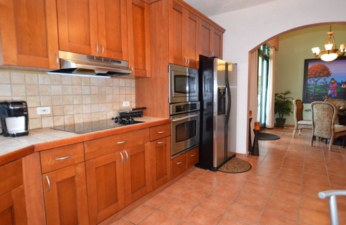 Mameyes II Casa | Hermosa Penthouse Villa en Rio Mar