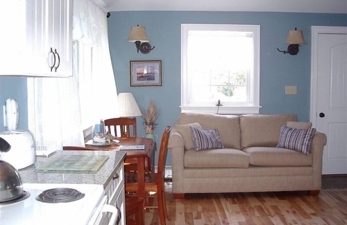Pine Point Cabaña | Hermosa Pine Point Cottage!