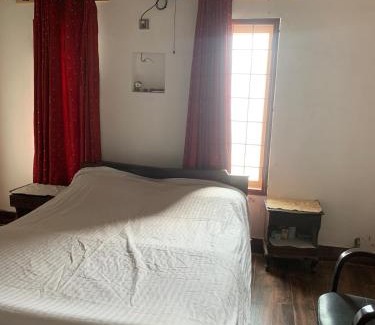 Abbottabad Apartamento | Beautiful Place in City centre