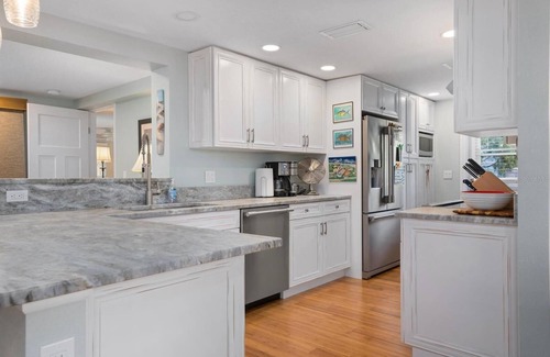 Gulf Gate Estates Casa | Beautiful Pool Home minutes from Siesta Key
