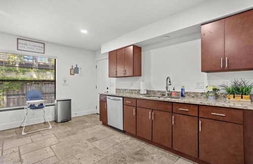Whitfield Casa | Beautiful pool home, minutes away from famous beaches, 7 minutes to airport