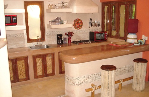 Playa la Madera Condominio | Lujoso condominio junto a la piscina, a nivel del suelo. Cerca de la playa y el centro de la ciudad