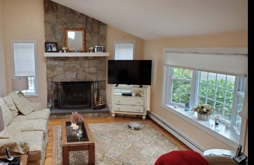 Popponesset Casa | Beautiful Popponesset Beach Home, short walk to the beach