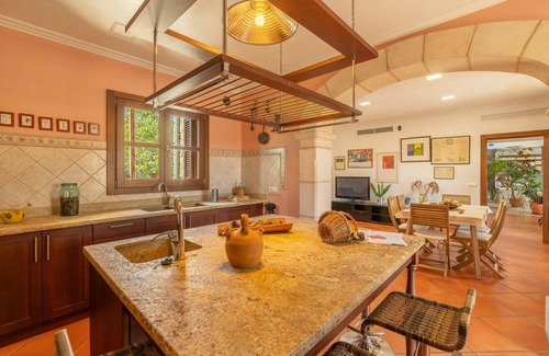 Mancor de la Vall Villa | Casa de vacaciones privada con WIFI, A/C, jacuzzi, piscina privada, TV, patio, vista panorámica