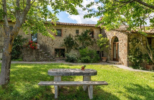 Arcidosso Villa | Estupenda casa de vacaciones privada para 16 personas con piscina privada, WIFI y aparcamiento