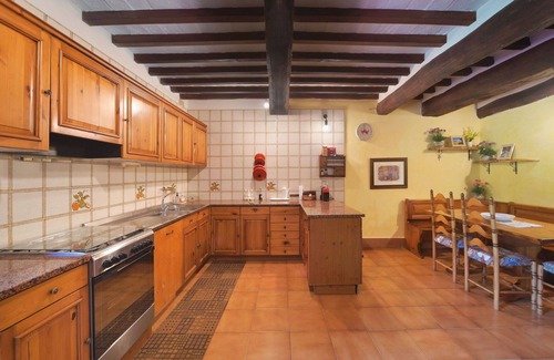 Massa Martana Villa | Casa de vacaciones privada con WIFI, piscina privada, TV, patio, mascotas permitida, aparcamiento