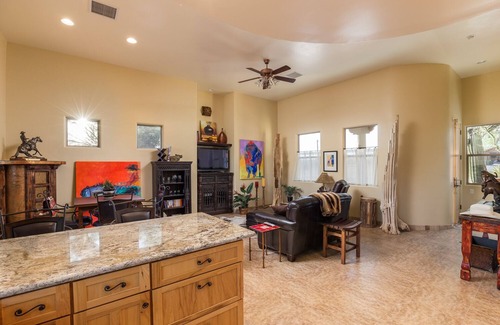 New River Casa | ☀️Beautiful Private Arizona Fun in the Sun Casita!