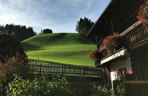 Auffach Casa | Preciosa casa de vacaciones privada para 10 personas con WIFI, TV, terraza y aparcamiento