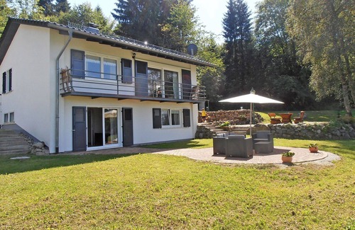 Gutach im Breisgau Casa | Casa de vacaciones privada con WIFI, TV, patio, mascotas permitida, vista panorámica, aparcamiento