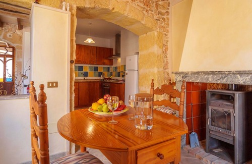 Sencelles Casa | Maravillosa casa de vacaciones privada con WIFI, piscina privada, TV, patio y aparcamiento