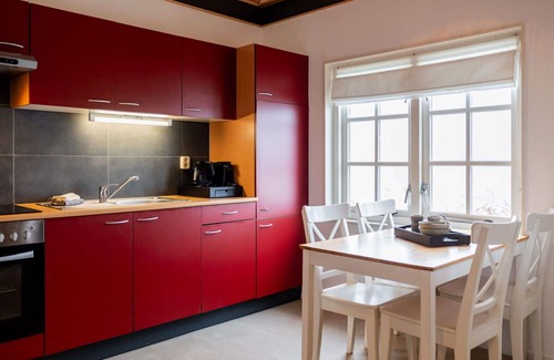 De Veenhoop Casa | Preciosa casa de vacaciones privada con A/C, WIFI, TV, terraza, mascotas permitida y aparcamiento
