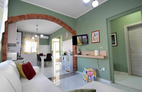 Augusta Casa | Estupenda casa de vacaciones privada con WIFI, A/C, piscina privada, TV, patio, aparcamiento
