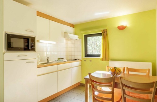 Mol Casa | Preciosa casa de vacaciones privada para 4 personas con WIFI, piscina, TV, terraza y aparcamiento