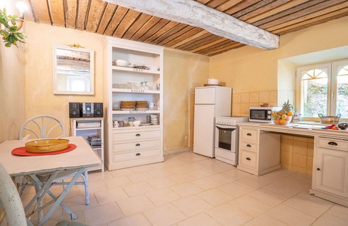 Chateauneuf-Grasse Casa | Casa de vacaciones privada con piscina privada, WIFI, TV, patio, mascotas permitida, aparcamiento