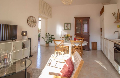 Anzio Villa | Estupenda casa de vacaciones privada para 8 personas con WIFI, A/C, TV y aparcamiento