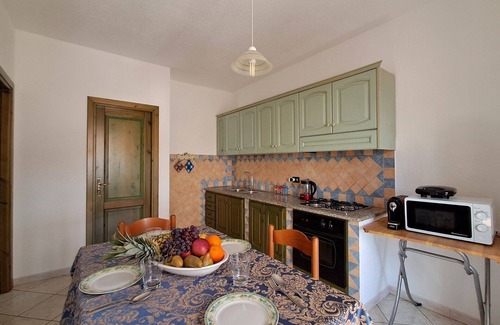 Birgalavo Villa | Estupenda casa de vacaciones privada con A/C, WIFI, TV, terraza, vista panorámica y aparcamiento