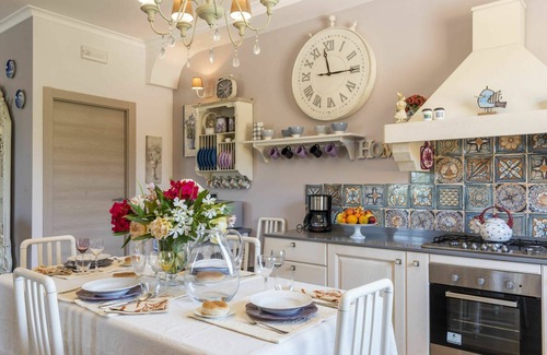 Marta Casa | Estupenda casa de vacaciones privada con piscina privada, A/C, WIFI, patio y aparcamiento