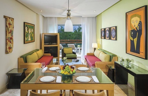 Puerto Juarez Complejo | Hermosa propiedad en Grand Mayan Vacation - 1 hab, 2 adultos, 2 niños