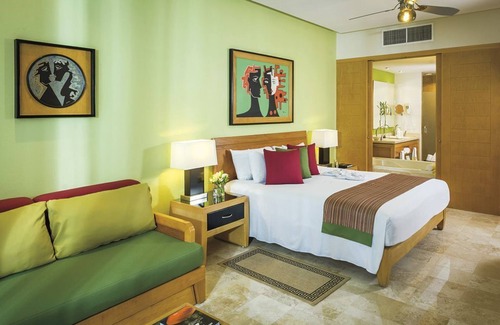 Puerto Juarez Complejo | Hermosa propiedad en Grand Mayan Vacation - 1 hab, 2 adultos, 2 niños