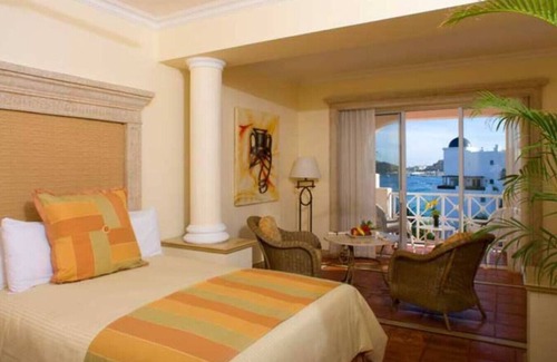 El Médano Ejidal Hotel | Beautiful Pueblo Bonito Rose Junior Suite - Sleeps 4