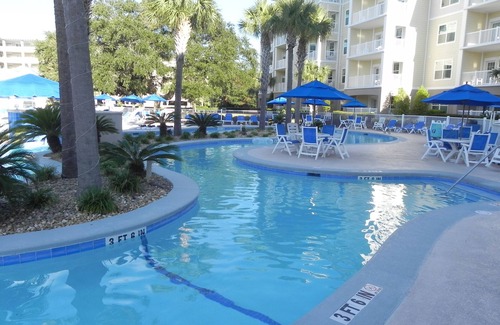 Palmetto Dunes Condominio | Beautiful quiet condo, w/lazy river pool and golfing privileges