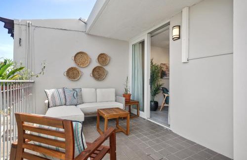 Sagrado Corazon Apartamento | Beautiful Queen Penthouse with Large Terrace