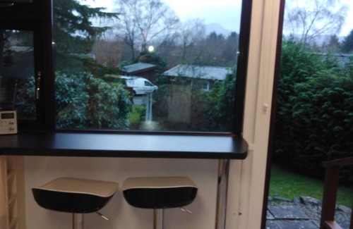 Bronaber Casa | Beautiful refurbished log cabin nestled in the heart of Snowdonia.