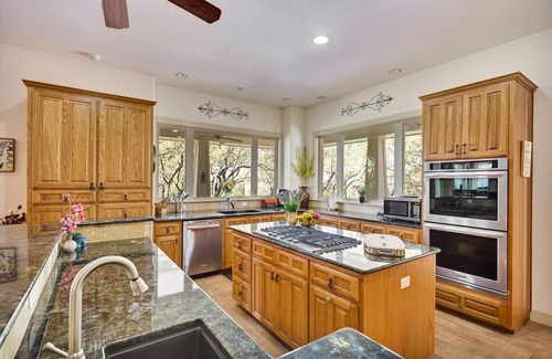 Lago Vista Casa | Hermosa Casa Rancho en el país de la colina, cerca del lago Travis