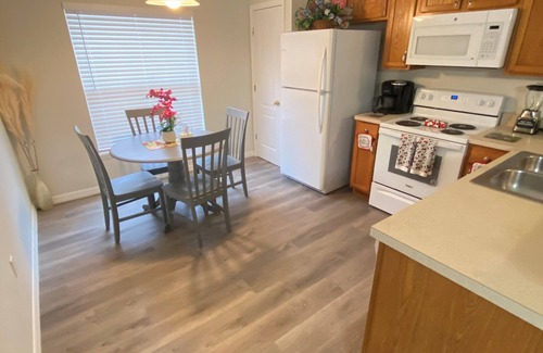 Sandy Ridge Casa | Beautiful recently renovated 5 bed /3 bath villa,