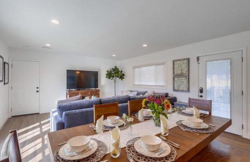 Fullerton Casa | Beautiful Remodel 3 Bedroom 2 bathroom Home with Pool & Jacuzzi