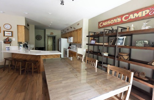 Mammoth Lakes Casa | Great Large Family Luxury Townhome- 4 habitaciones - en Snowcreek 4 - (BTC # 7382)