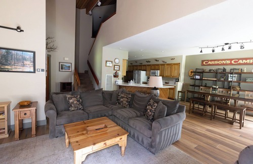 Mammoth Lakes Casa | Great Large Family Luxury Townhome- 4 habitaciones - en Snowcreek 4 - (BTC # 7382)