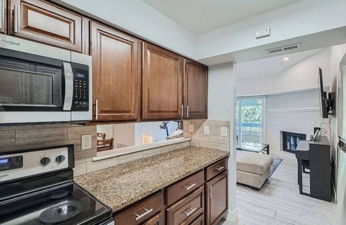 Aurora Condominio | Beautiful remodeled Condo in Aurora Colorado - Single Room