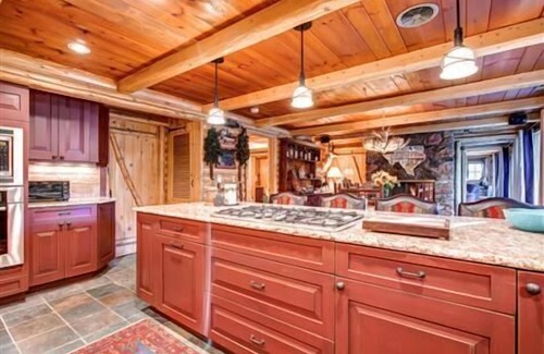 Almont Casa | Hermosa cabaña Pesca Renovado En El Río Taylor! Pesca privada!