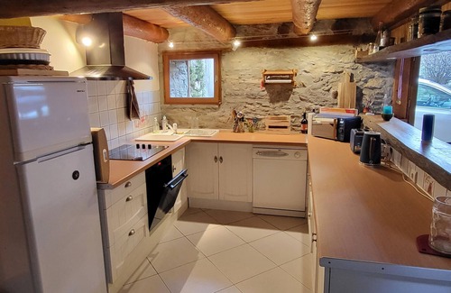 Estarvielle Casa | Beautiful renovated barn for 10 people. Close to ski resorts.