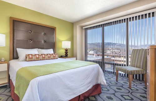 Downtown Reno Complejo | Hermoso complejo en el corazón de todo!