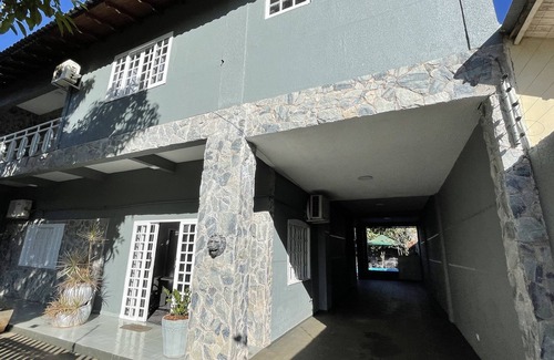 Vila Yolanda Apartamento | Beautiful room overlooking the pool in CENTRO de FOZ