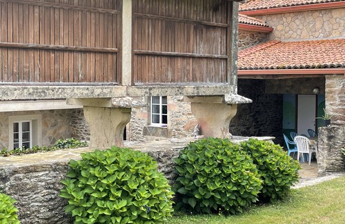 Vila de Cruces Cabaña | Preciosa casa rural en el corazón de Galicia. a 28km de Santiago