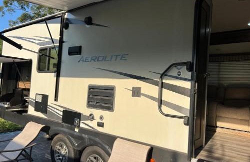 Fairvilla Otro | Beautiful RV 15 Min to Downtown Orlando