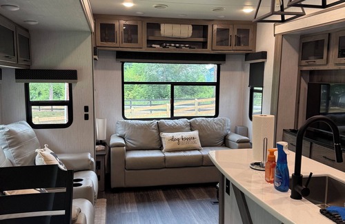 Columbus Casa | Beautiful RV minutes from TIEC