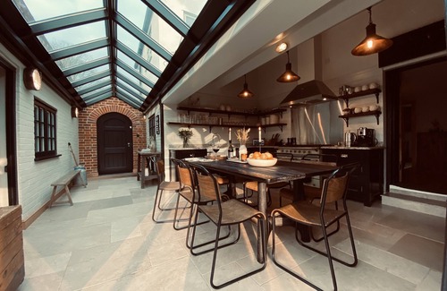 Irstead Casa | Beautiful School House In Norfolk