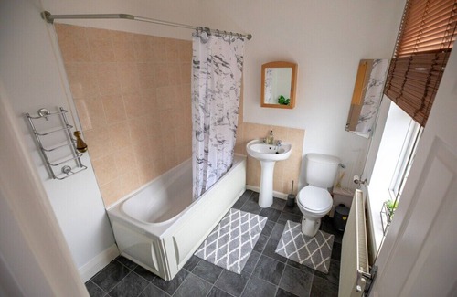 Cullercoats Apartamento | Beautiful Seaside Apartment is 5 mins walk to Town Centre and Metro Station.....