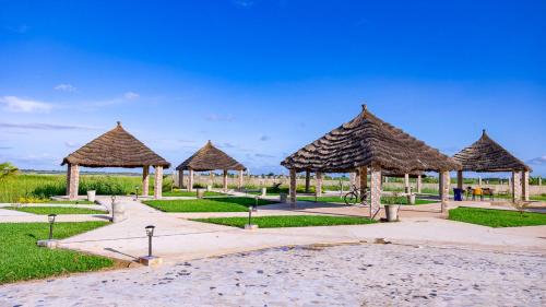 Cape Point Apartamento | Beautiful Seaview Superior Room in Bakau - Bojang River Lodge